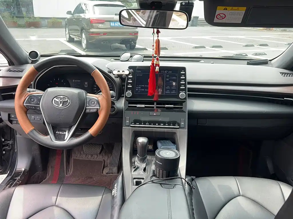 TOYOTA AVALON 2022
