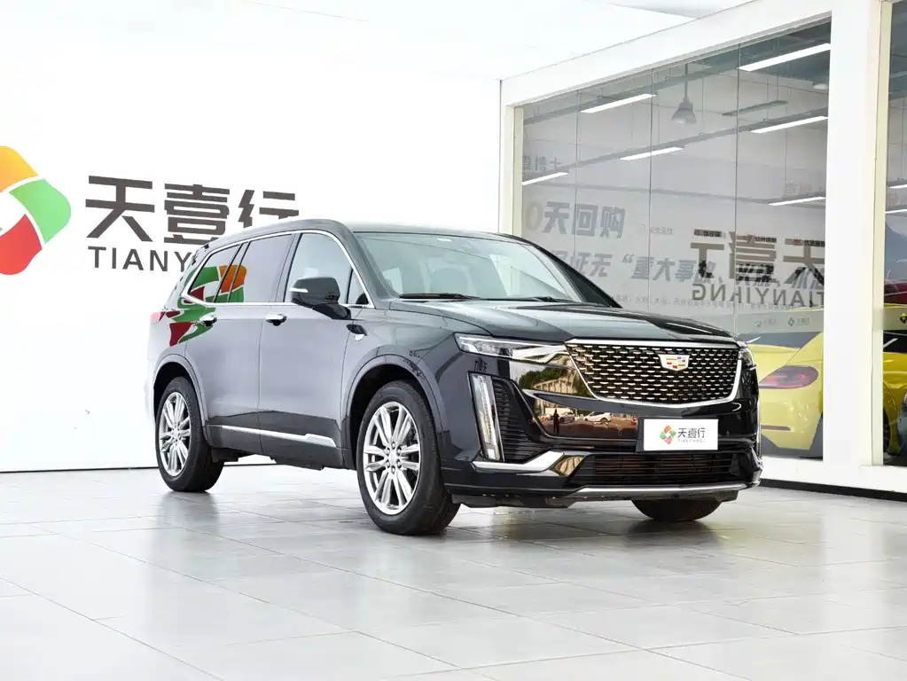 CADILLAC XT6 2021