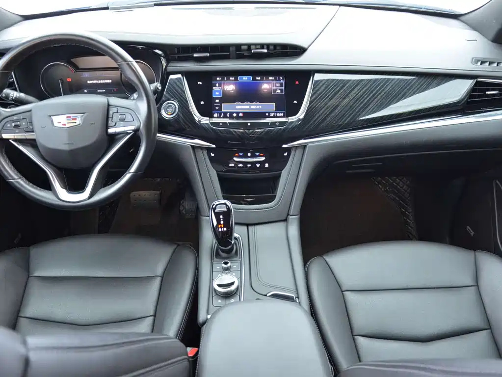 CADILLAC XT6 2021