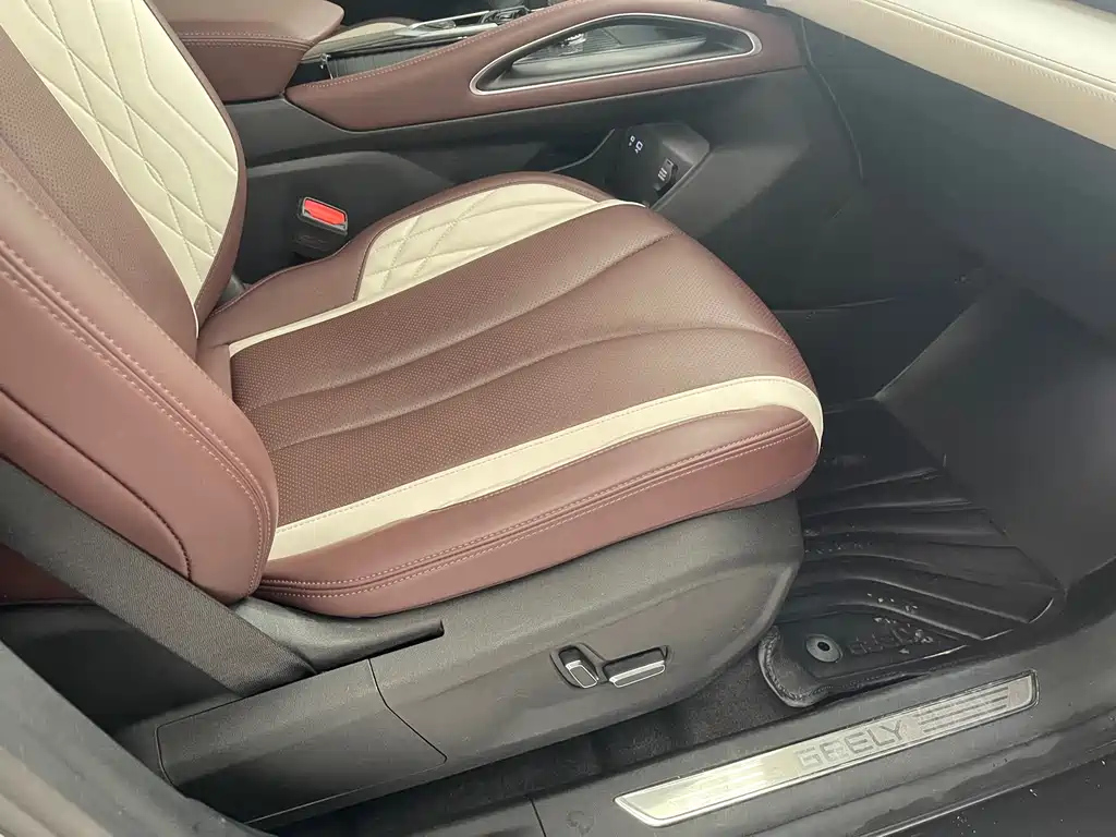 GEELY AUTO MONJARO 2021