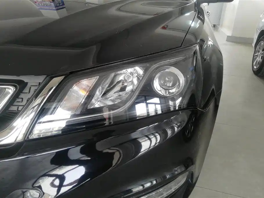 GEELY AUTO EMGRAND 2017