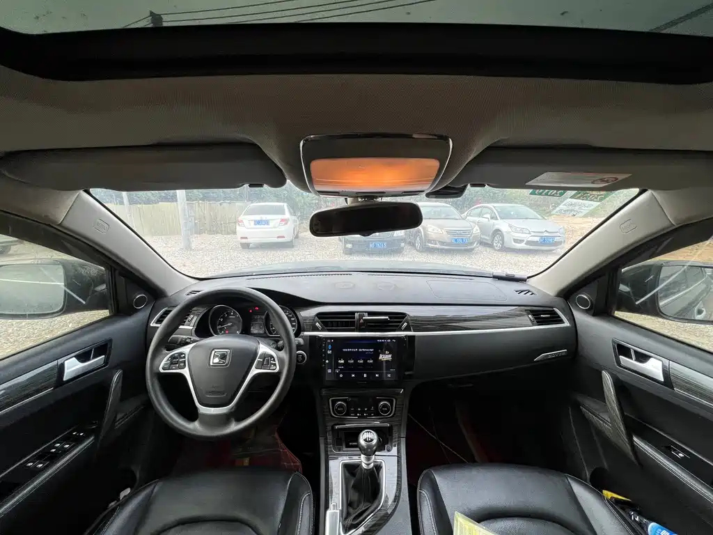 ZOTYE T600 2015