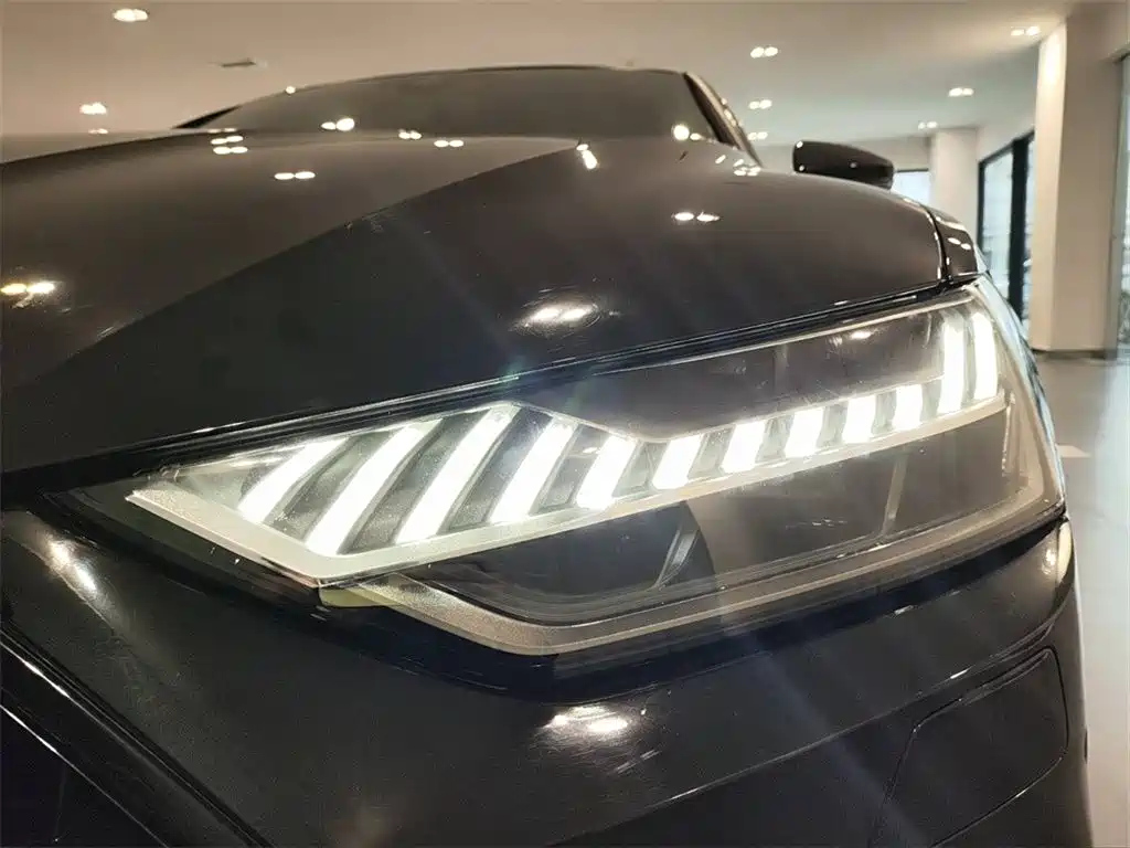 AUDI A7 2021