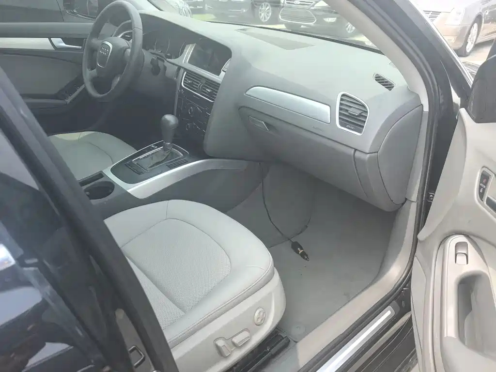 AUDI A4L 2009