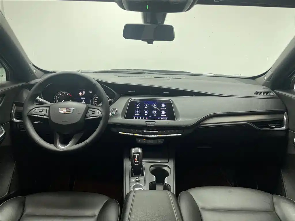CADILLAC XT4 2018
