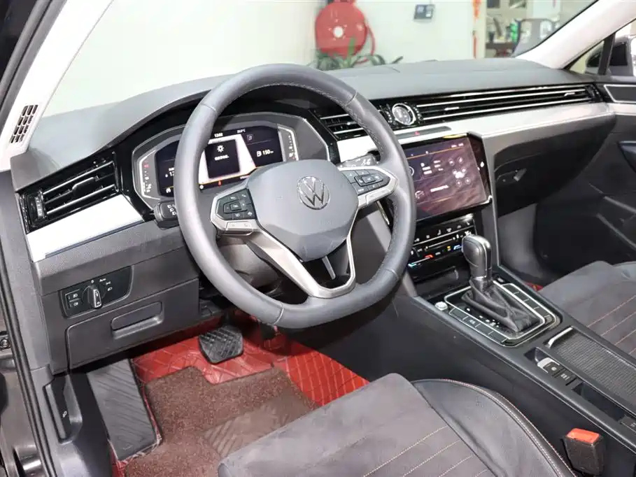 VOLKSWAGEN MAGOTAN 2021