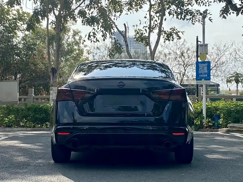 NISSAN TEANA 2019