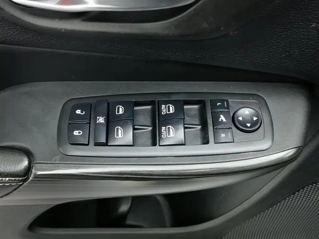 JEEP CHEROKEE 2017