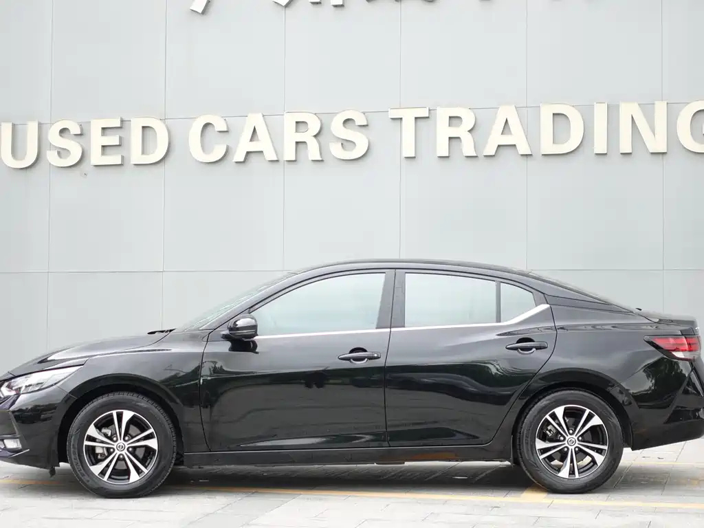 NISSAN SYLPHY 2021