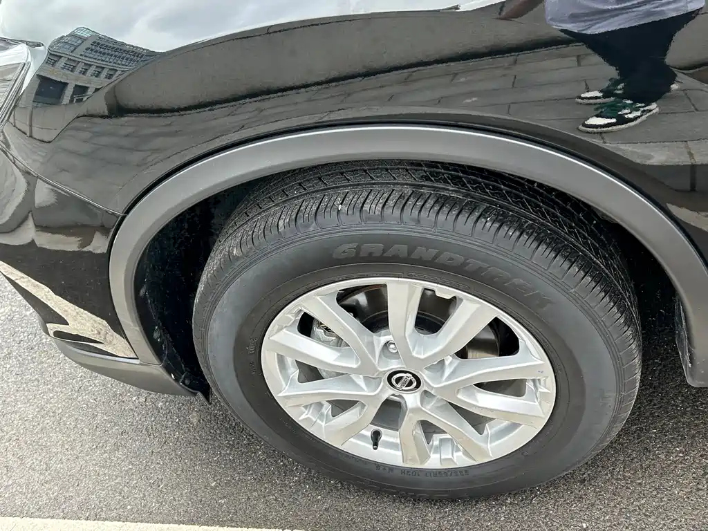 NISSAN X-TRAIL 2023