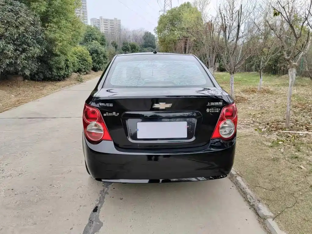 CHEVROLET OTHER 2011