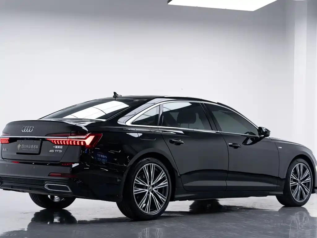 AUDI A6L 2022