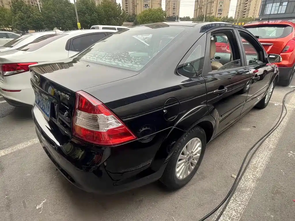 FORD FOCUS 2013