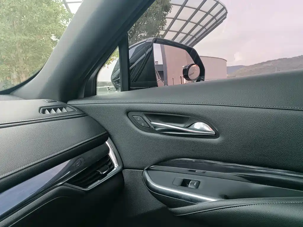 CADILLAC XT4 2020