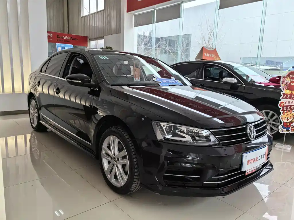 VOLKSWAGEN SAGITAR 2018