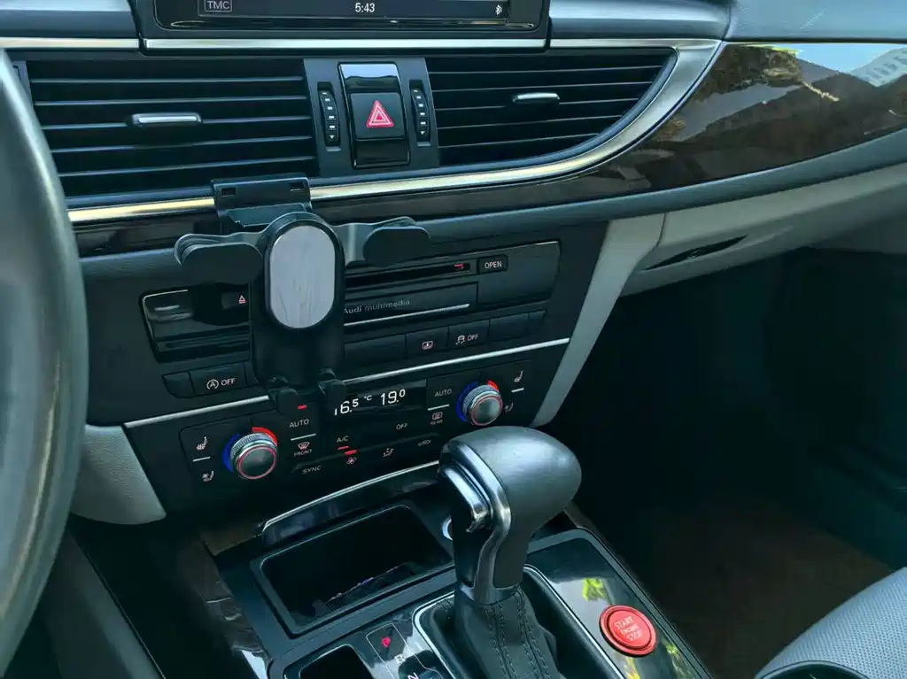 AUDI A6L 2014