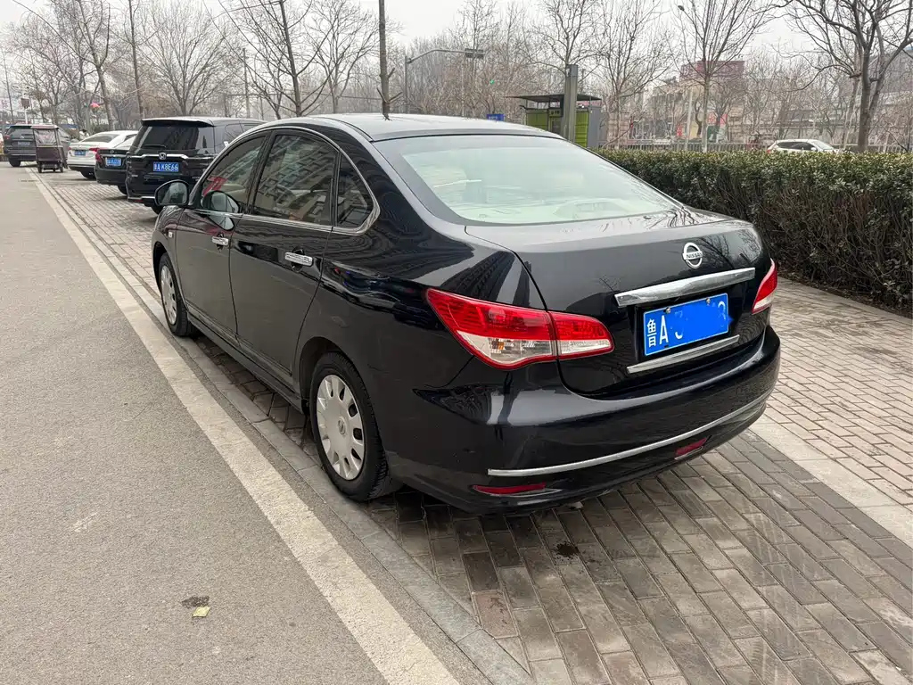 NISSAN SYLPHY 2016
