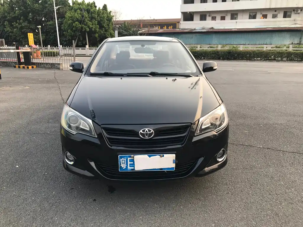 TOYOTA COROLLA 2013