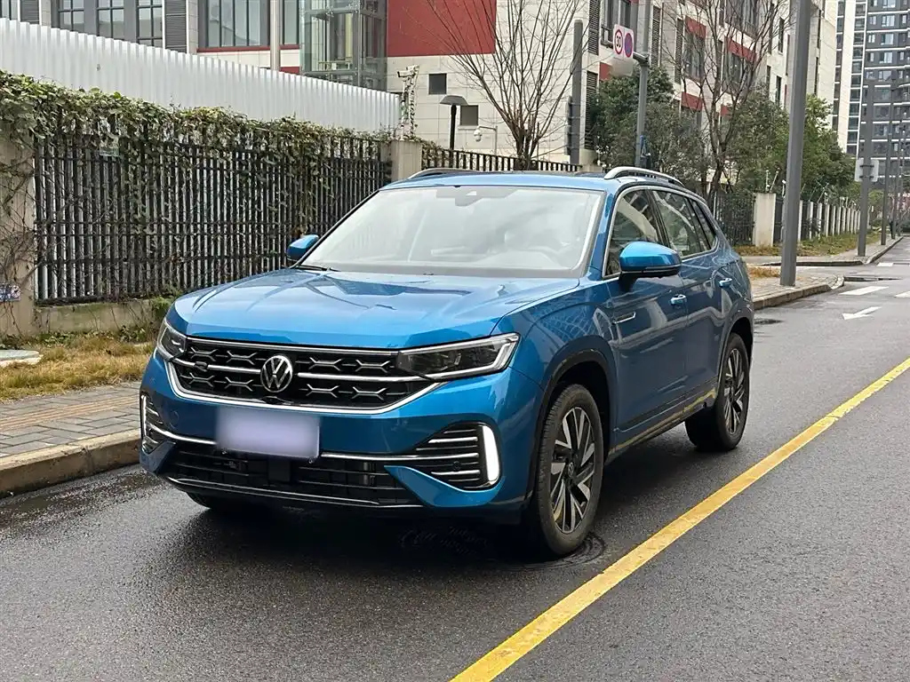 VOLKSWAGEN TAYRON 2023