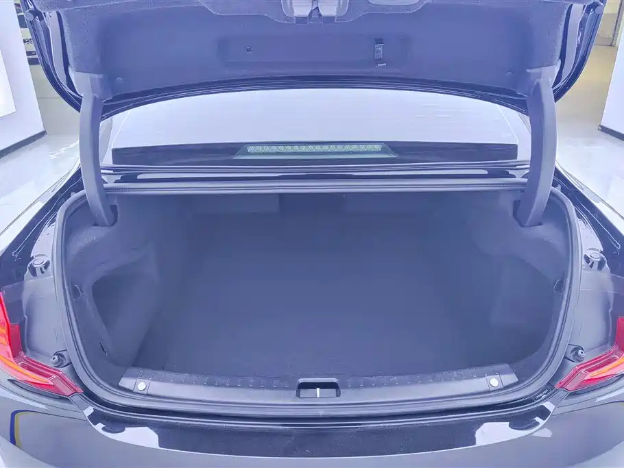 VOLVO S90 2020