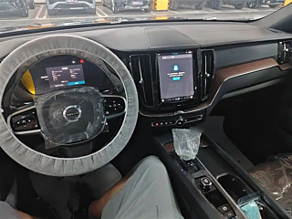VOLVO XC60 2025 YEAR B5 4WD DELUXE EDITION 2025