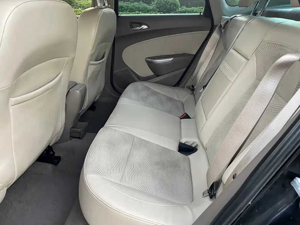BUICK EXCELLE 2012