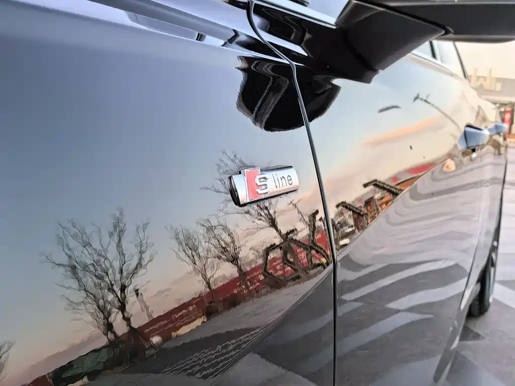 AUDI A6L 2020