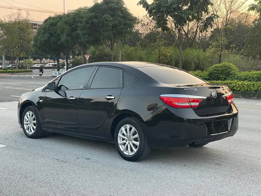 BUICK EXCELLE 2012