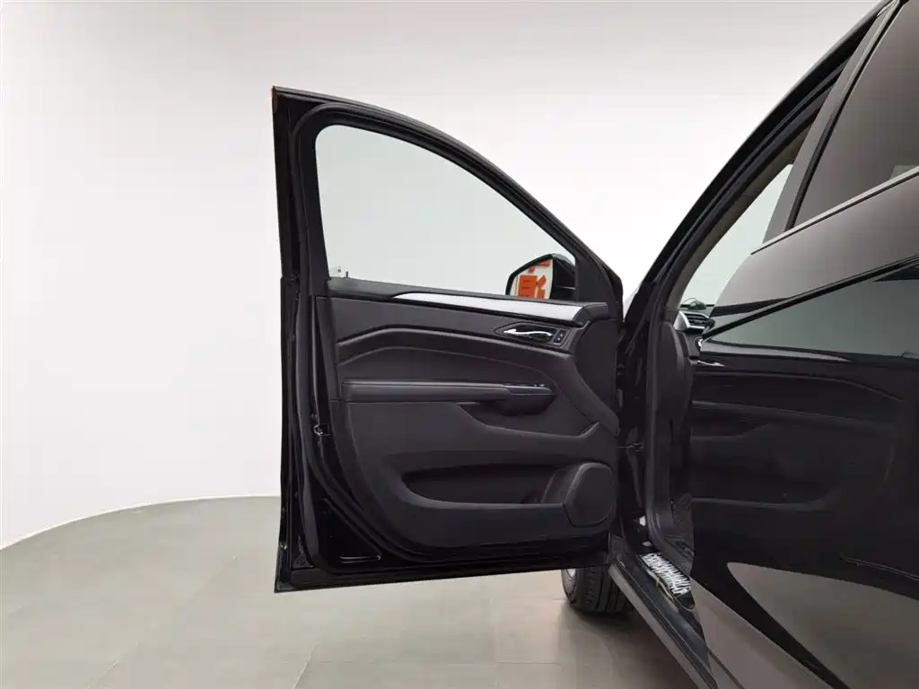 CADILLAC SRX 2015