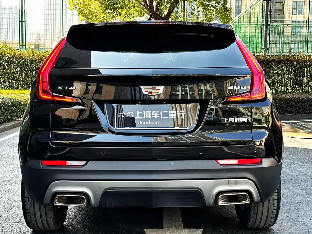 CADILLAC XT4 2021