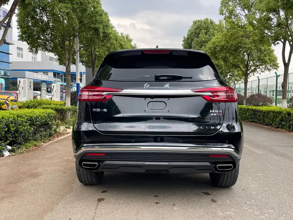 HONGQI HS5 2022
