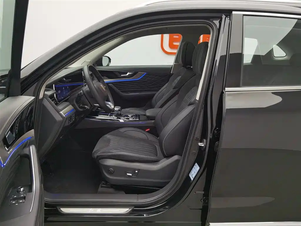 HONGQI HS5 2022