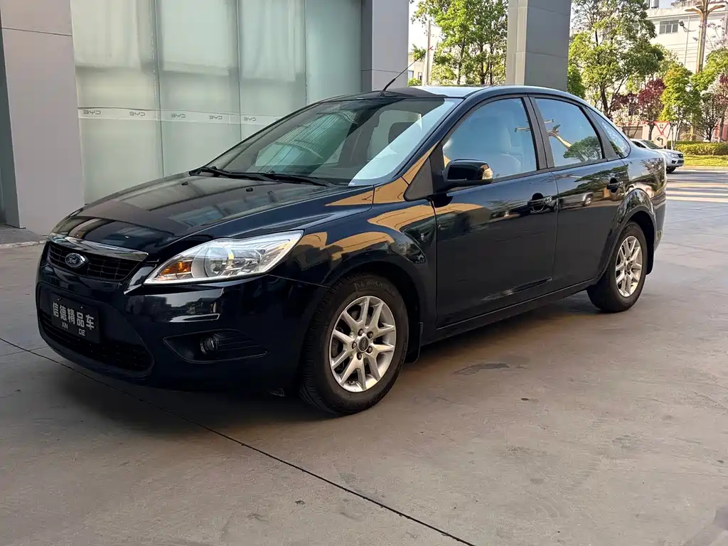 FORD FOCUS 2012