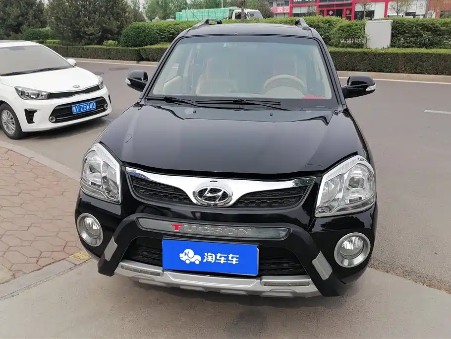 HYUNDAI TUCSON 2013