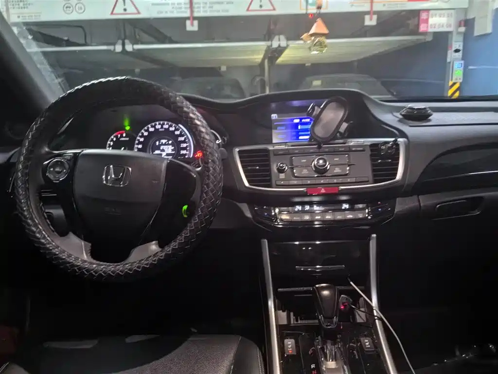 HONDA ACCORD 2016