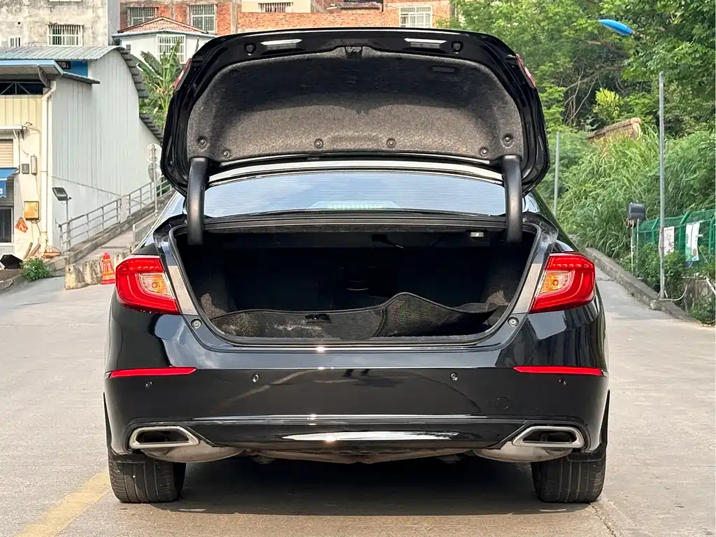 HONDA ACCORD 2021