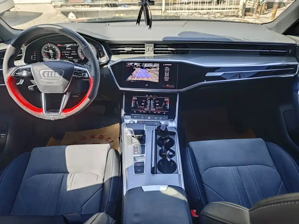 AUDI A6L 2021