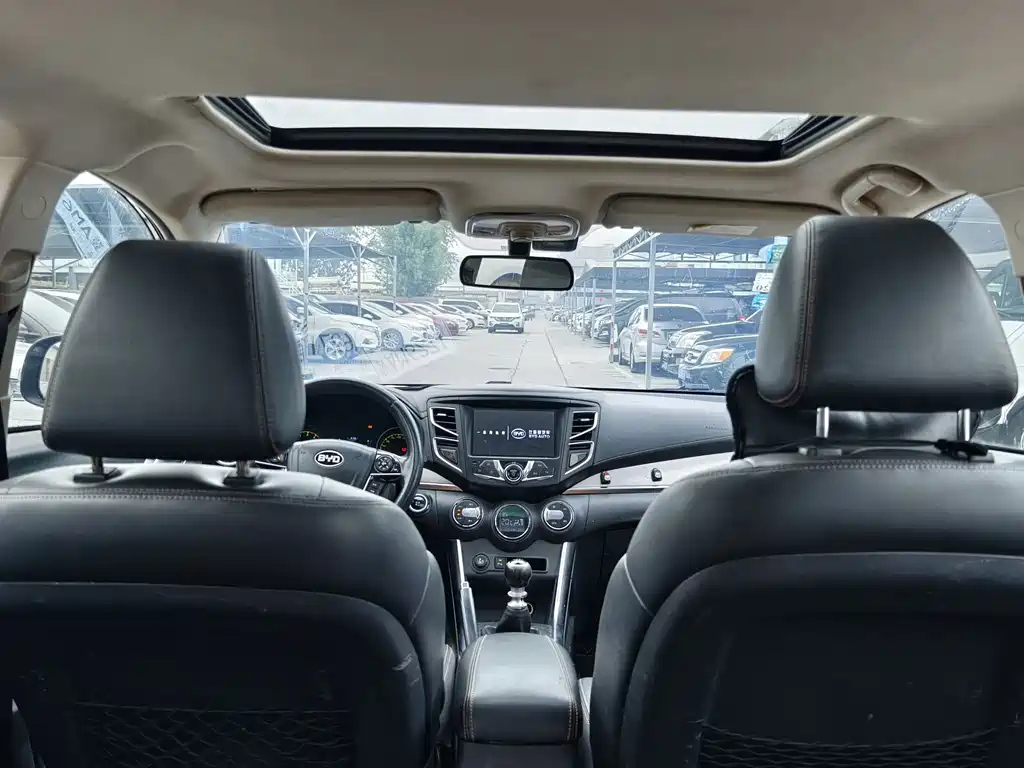 BYD SONG 2016