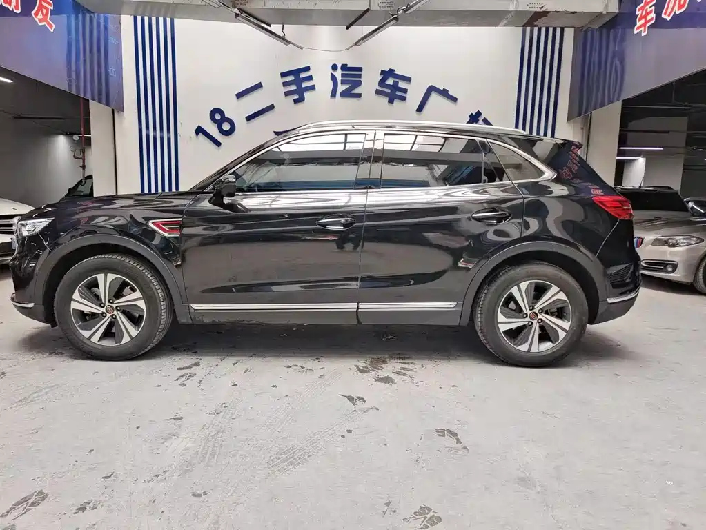 HONGQI HS5 2021