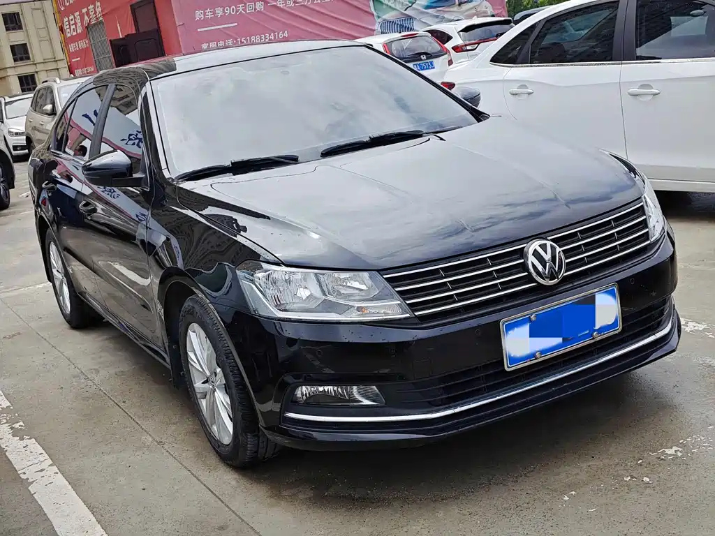 VOLKSWAGEN LAVIDA 2017