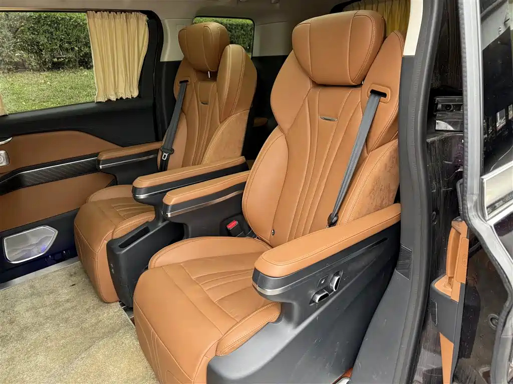 HONGQI HQ9 2023