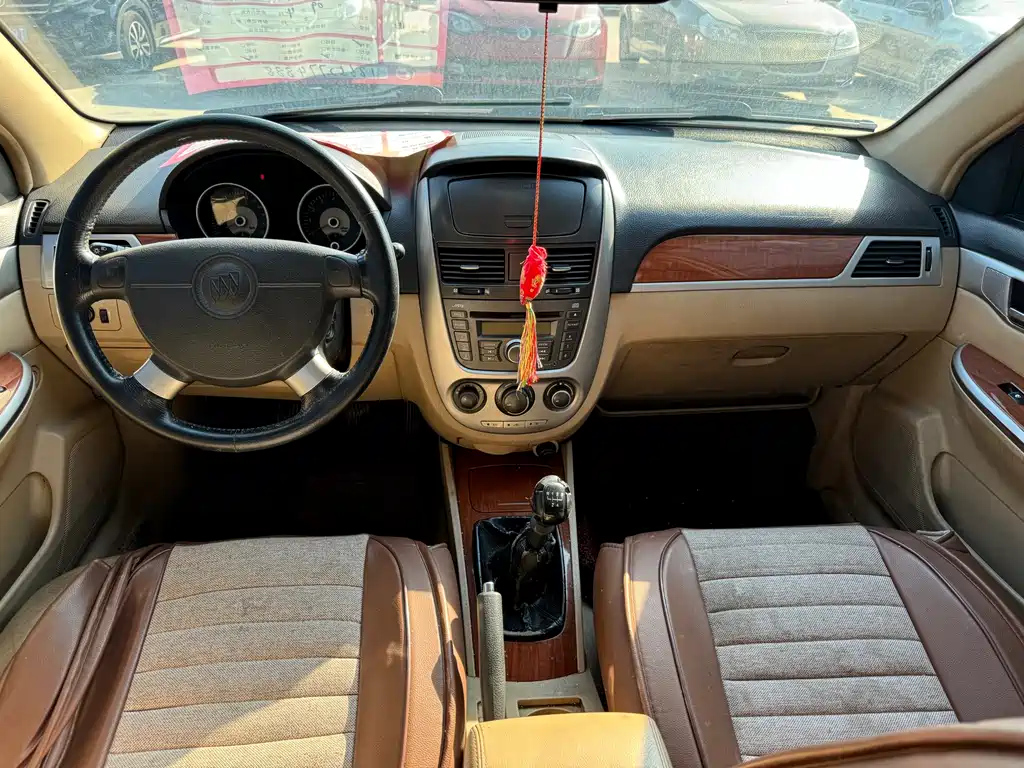 BUICK EXCELLE 2009