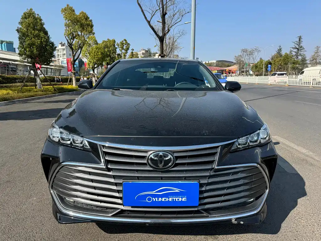 TOYOTA AVALON 2021