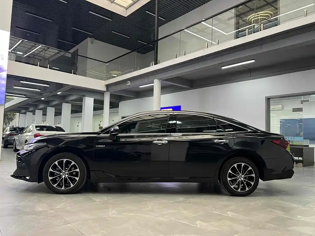TOYOTA AVALON 2023