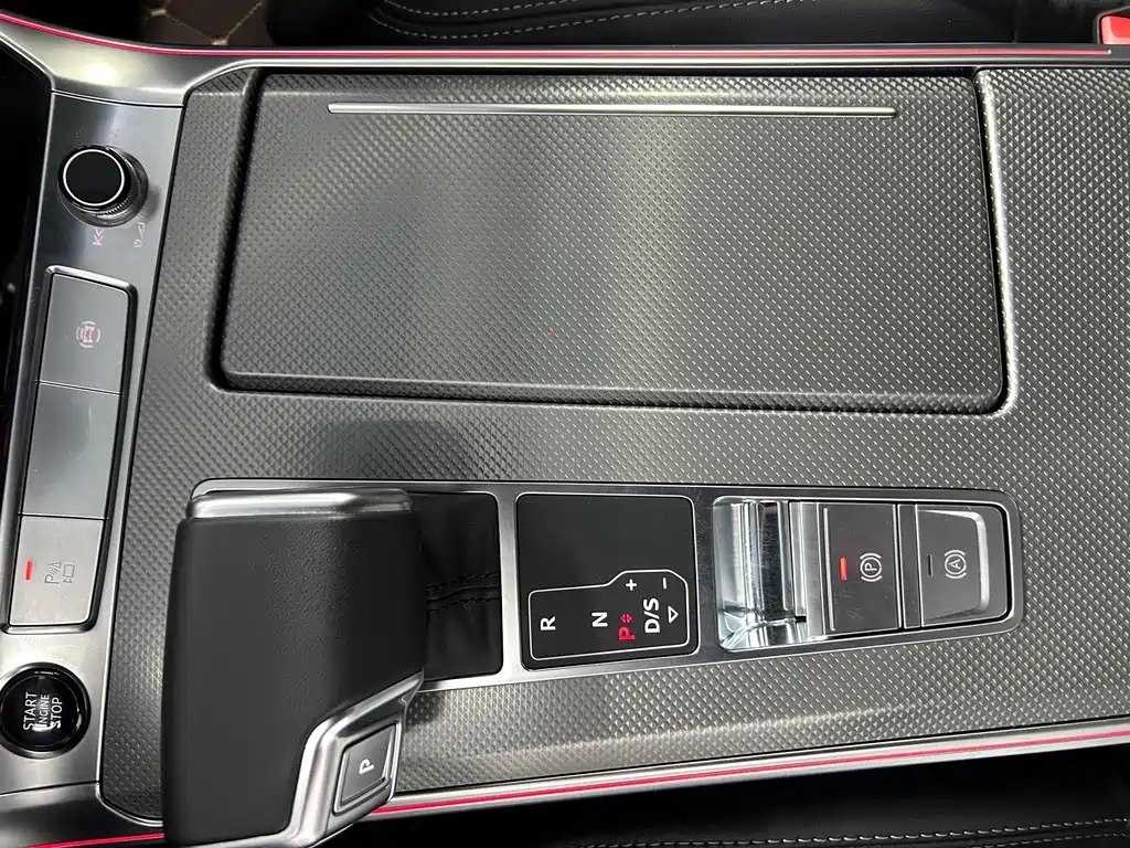 AUDI A6L 2023