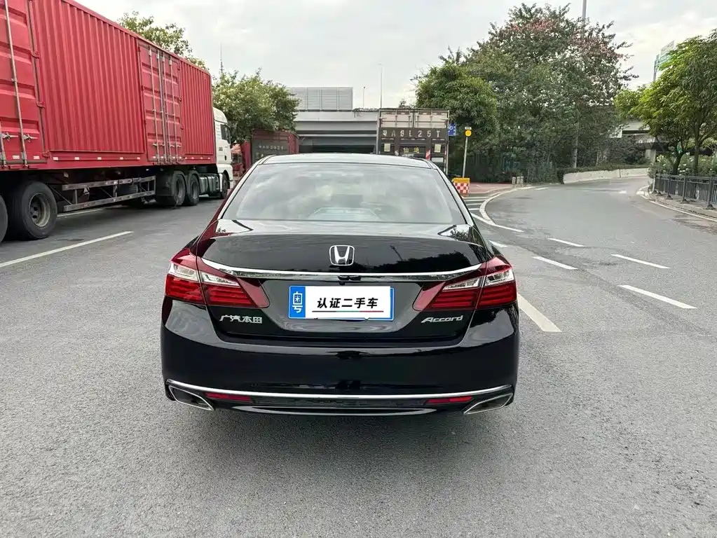 HONDA ACCORD 2018