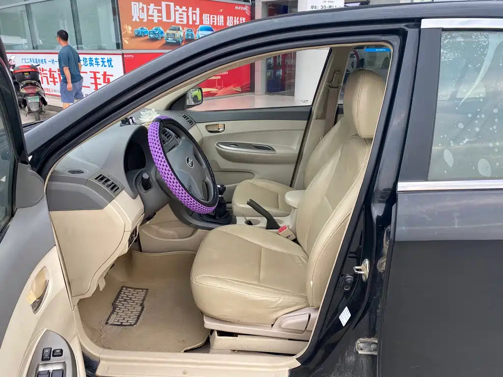 BYD L3 2014