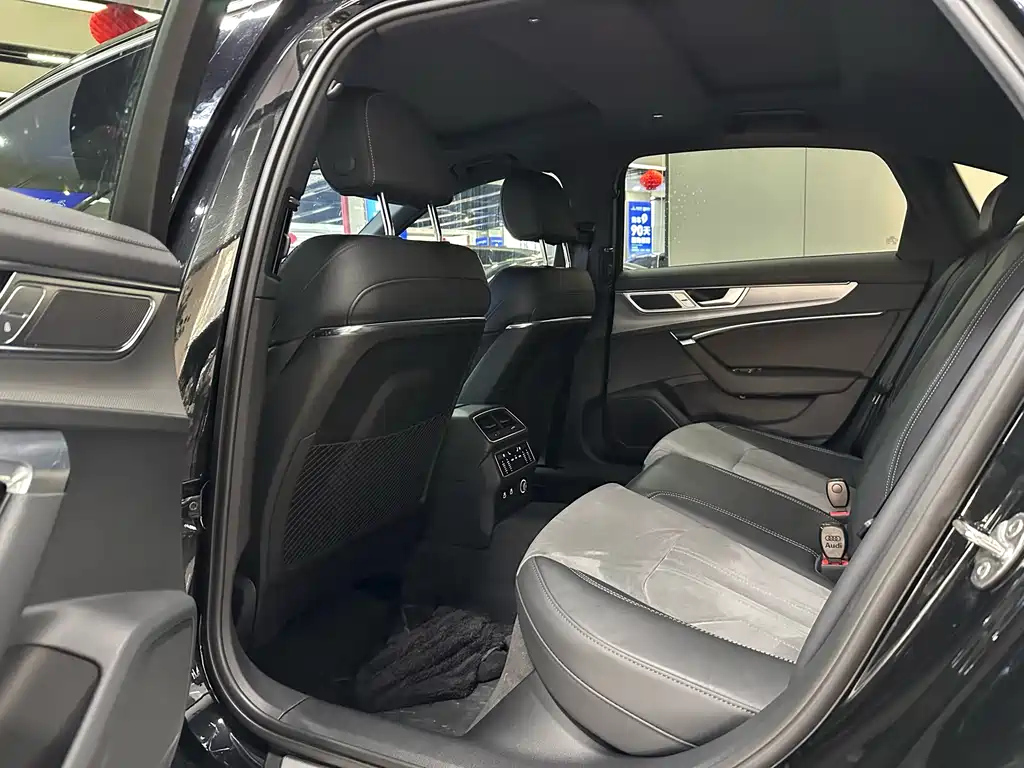 AUDI A6L 2024
