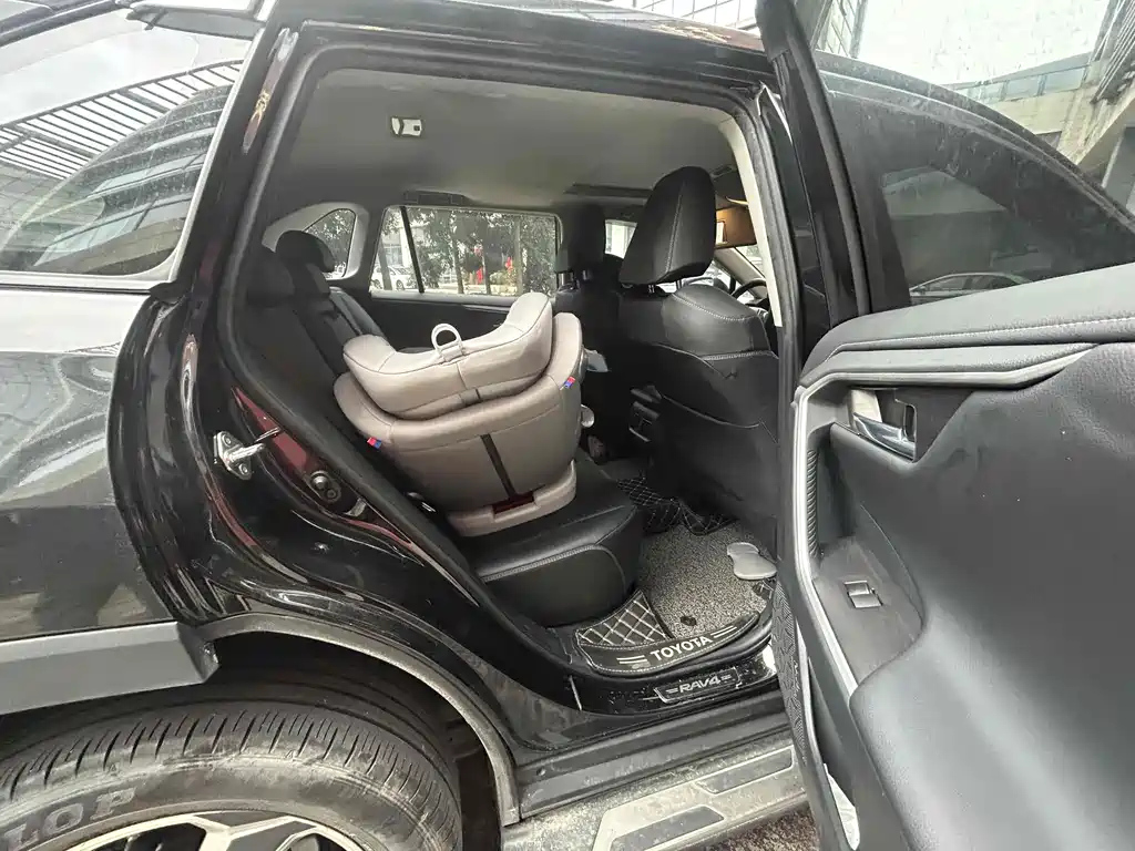 TOYOTA RAV4 RONGFANG 2022