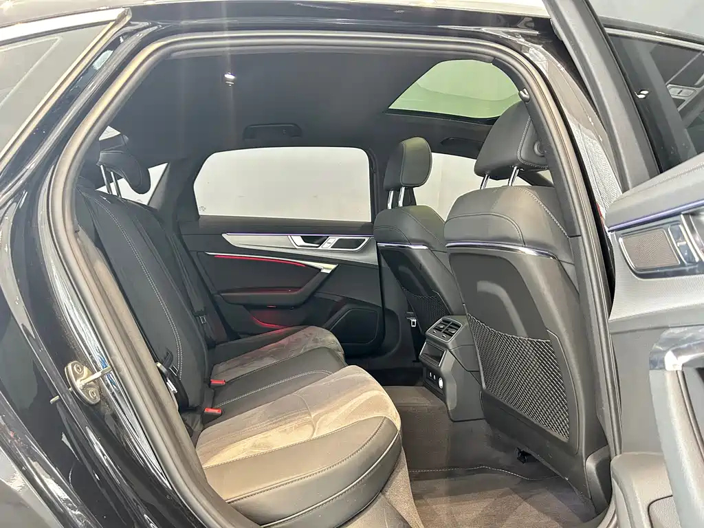 AUDI A6L 2023